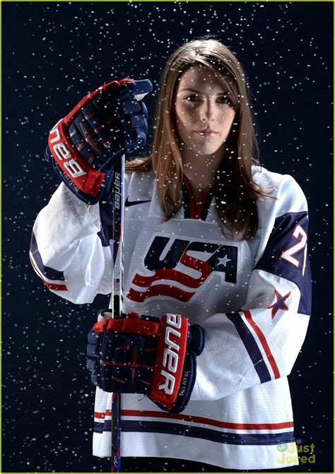 10 Inspiring Female Hockey Players To Follow