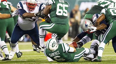 Emotional Moments In New York Jets Vs New England Patriots Games