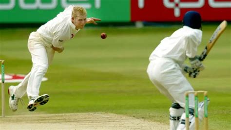 The Science Behind Cricket Bowling Techniques